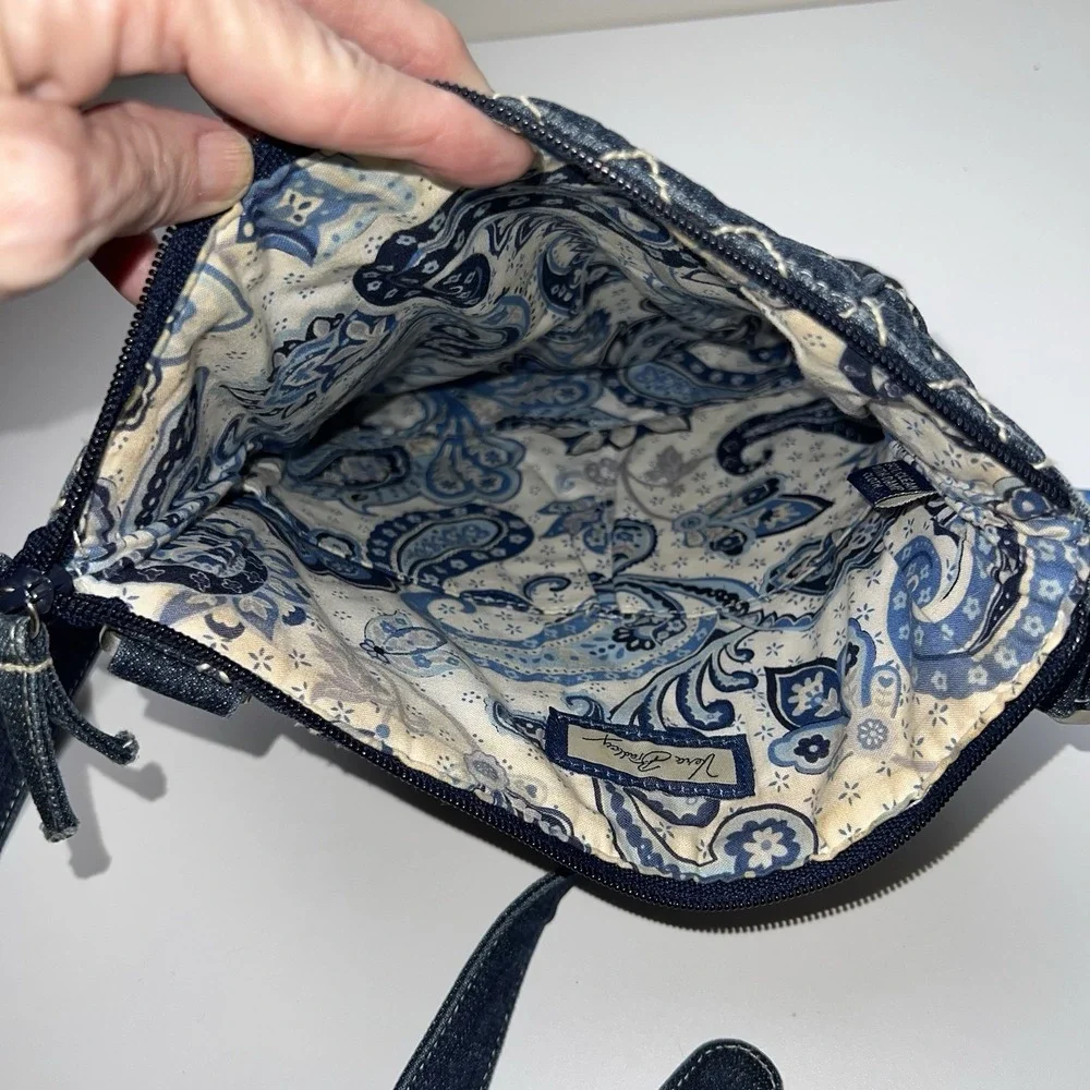 Vera Bradley Denim Hipster Crossbody Purse Olivia Blue White Quilting Denim